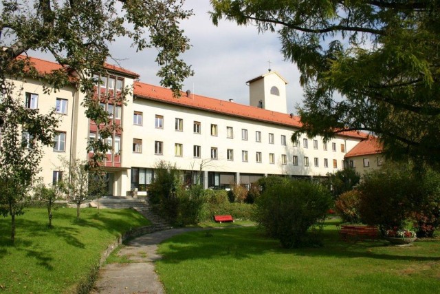 dioezesanhaus_2010_net_1.jpg