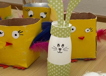 Vorbereitungen auf den Ostermarkt