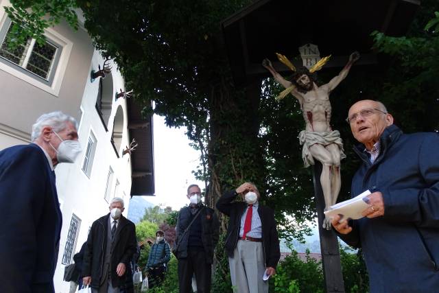 Neunerkreuz