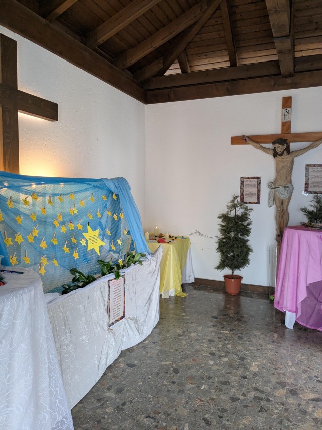 Trauerraum-Premiere in Stams