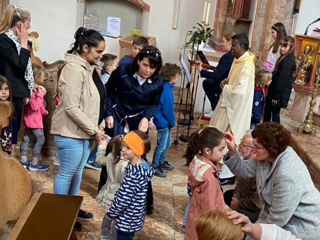 FAMILIENMESSE mit KINDERSEGNUNG