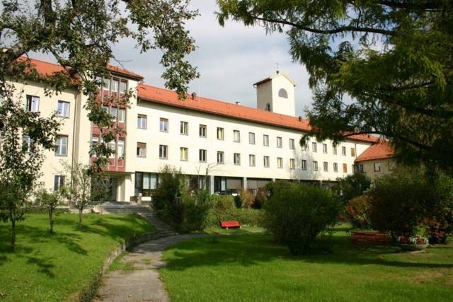 dioezesanhaus_2010_net_1.jpg