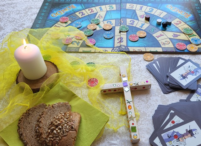 MiteinanderZEIT - Innehalten und Spielen am Abend (April)