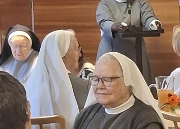 Begruessung Durch Sr Magdalene Maringele