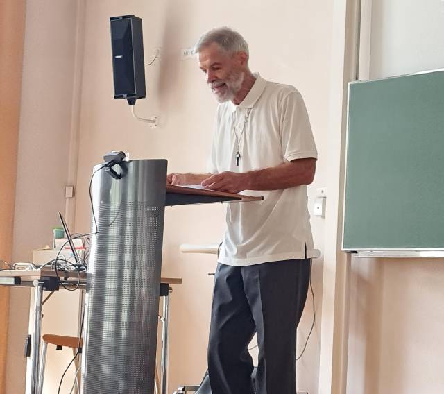 Alttestamentler Fischer verabschiedet: Hörender bleiben