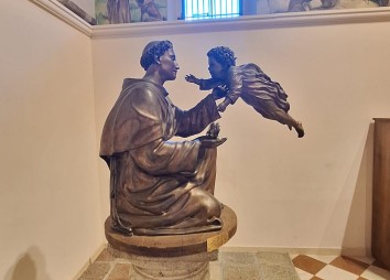 E28124a8 4618 4adb 9664 C41412d5be76