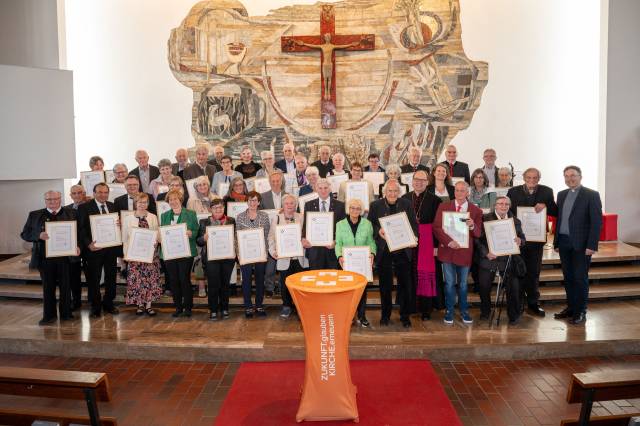 Bischof Glettler an Geehrte: Ihr gebt Kirche vor Ort ein Gesicht