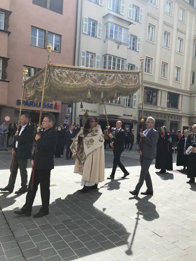 Bischof Glettler: Gott versteckt sich nicht