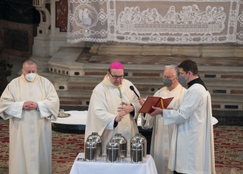 Chrisammesse Dioezese Innsbruck 2021 04 13 C Sigl 2539