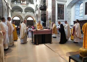 2022 10 16 Diakonenweihe Ihor Hinda Cincelli 40
