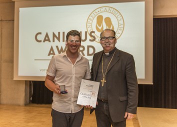 Canisius-Award: Der 2. Preis geht an Markus Steinlechner.