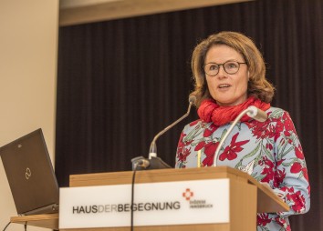 Schulamtsleiterin Maria Plankensteiner-Spiegel