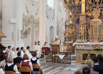Priesterweihe 2021 06 19 Stift Stams Dioezese Innsbruck C Sigl 2944