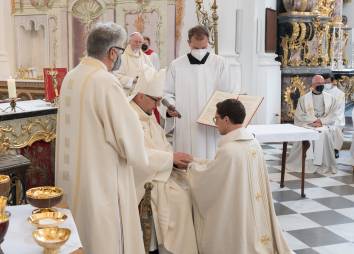 Priesterweihe 2021 06 19 Stift Stams Dioezese Innsbruck C Sigl 3157