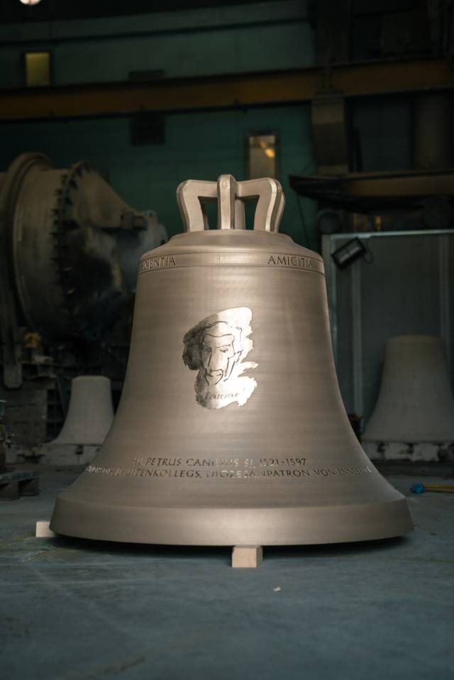 Details zur neuen Canisius-Stecher-Glocke