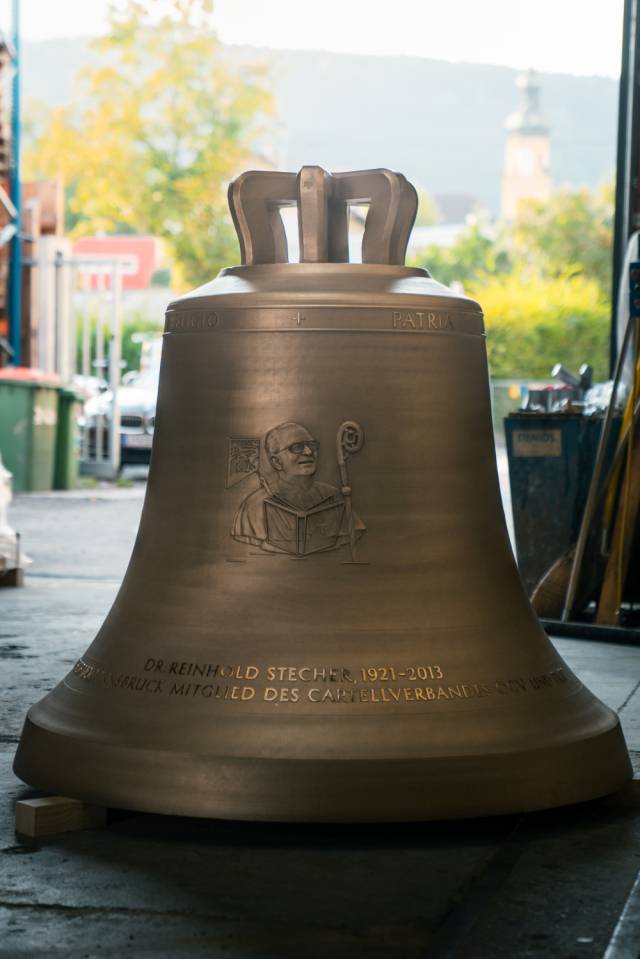 Details zur neuen Canisius-Stecher-Glocke