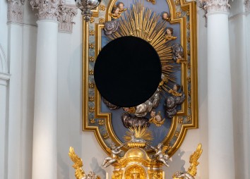 "Black Hole" in der Johanneskirche am Innrain