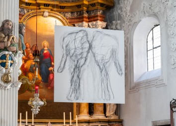 Das Tor der zwei Hände in der Spitalskirche Innsbruck.