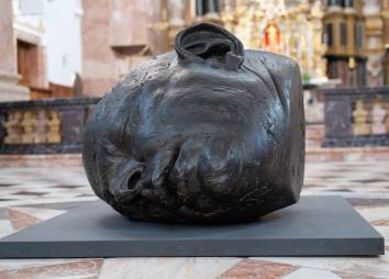 Geköpft - Installation zu P. Franz Reinisch im Innsbrucker Dom