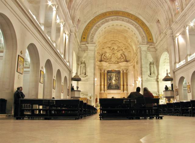 Fatima-Feier in der Basilika Wilten mit Erzbischof Kothgasser