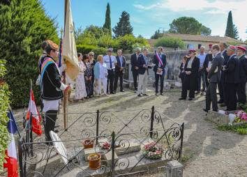 Avignon, Les Angles  4  Bis 8  September 2024 11