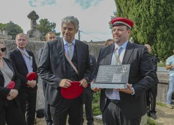 Avignon, Les Angles  4  Bis 8  September 2024 9