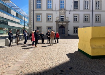 INNSBRUCKJesuitenkirche Eröffnung  Michel Abdollahi DER SCHWAMM Nr01 ArnoCincelli