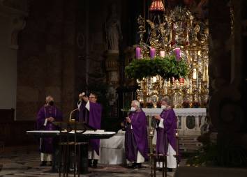 20211222 Bischof Stecher 100 Cincelli 17
