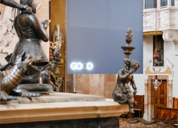 Dom Schriftzug God©hölbling