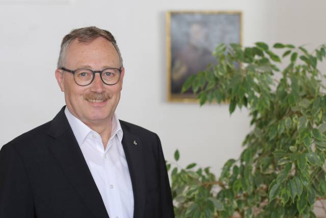 Festgottesdienste in Wien und Fribourg