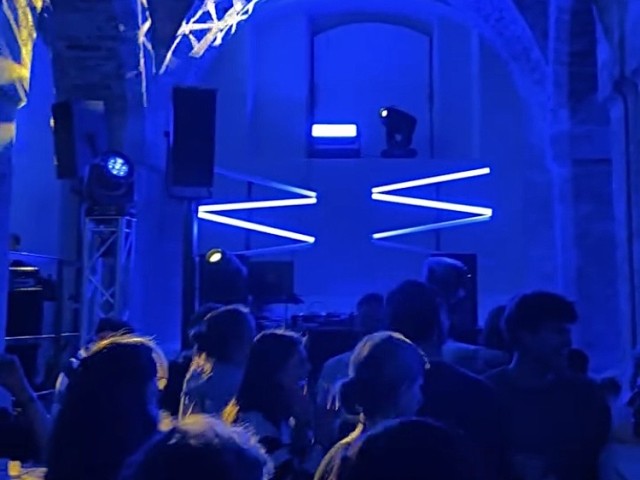 Jugendaktion lud zum trauernden Tanzen