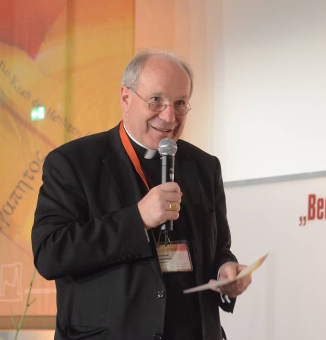 Kirche soll dienen statt herrschen