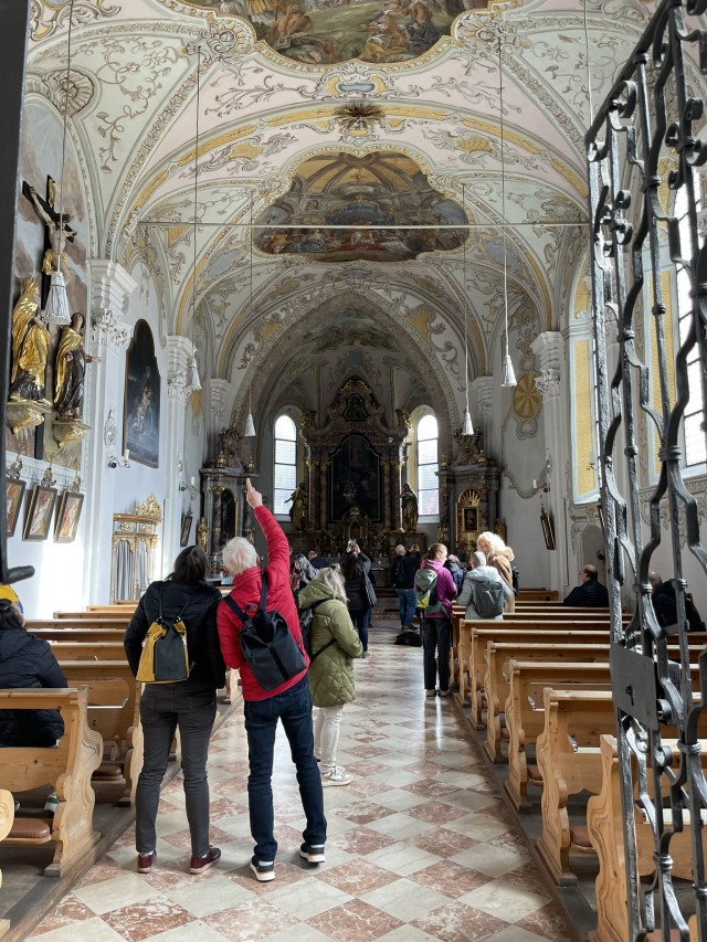 Kirchenräume neu entdecken und andere dafür begeistern