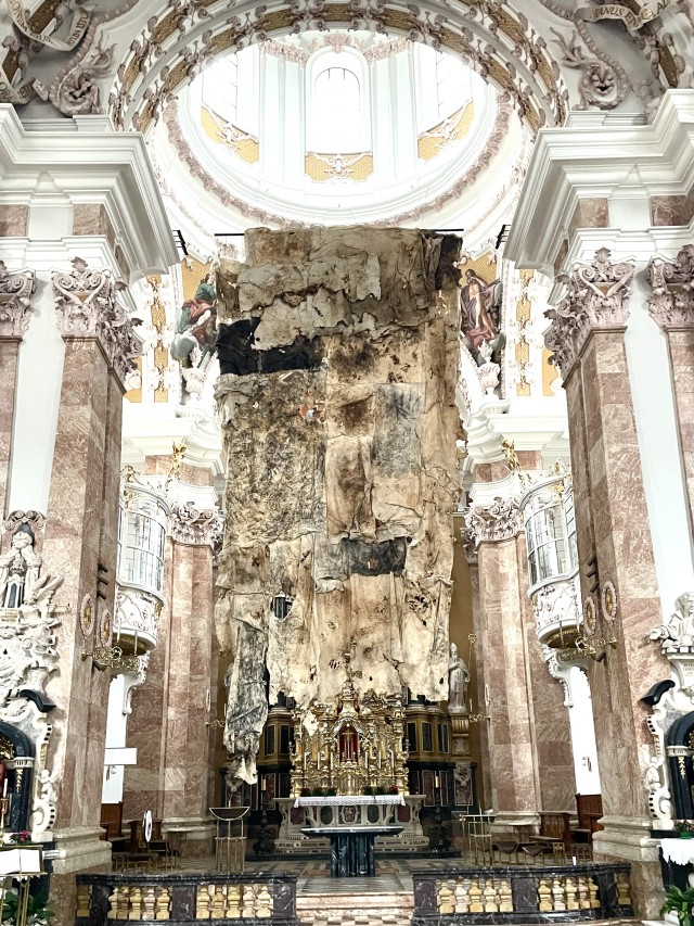 Kunstinterventionen in Innsbrucker Kirchen – Fastenzeit 2026