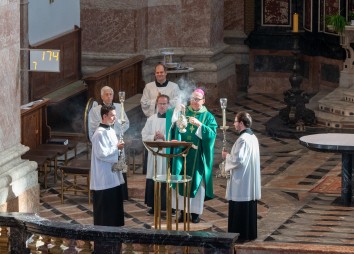 800 Jahre Franziskus Festmesse Dom St Jakob 2026 10 04 C Dibk Sigl 8264