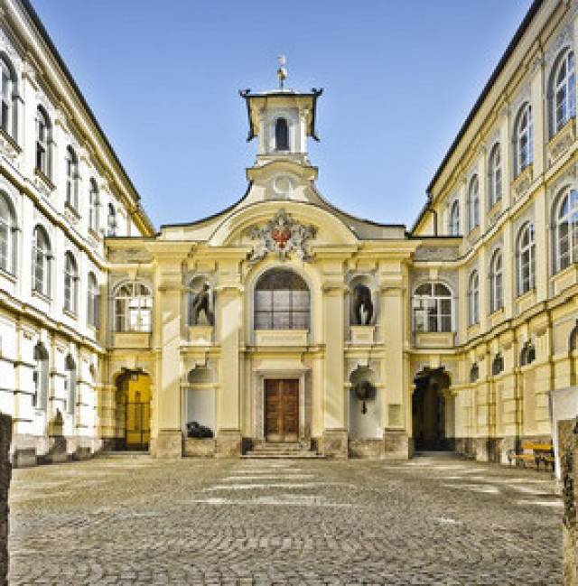 Livestream: Bischofsmesse aus der Landtagskapelle