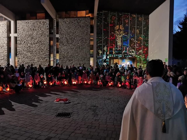 Martini leuchtet – und erinnert ans Teilen