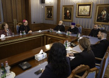 Thumbnail M63B4375 Copy (1)