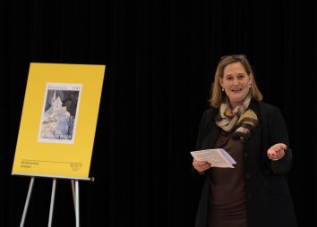 Bischof Reinhold Stecher Praesentation Briefmarken 2021 11 19 C Sigl 5827