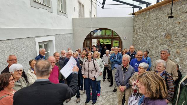 Osttiroler stürmten ihr neues Bildungshaus