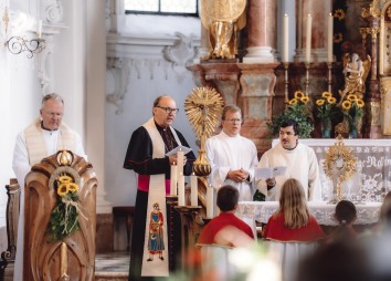 Bischof Hermann 14 09 25 11