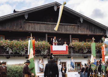 Bischof Hermann 14 09 25 7