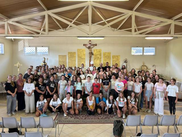 Rom wird zum Zentrum für Ministrant:innen