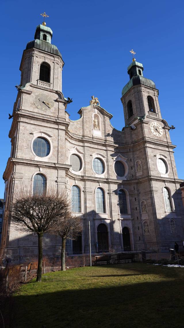 Gottesdienste und Präsentation der Kunstinterventionen