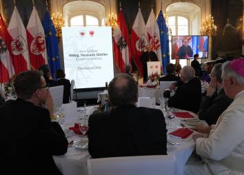 2022 02 20 Ehrenzeichen Land Tirol Cincelli 25