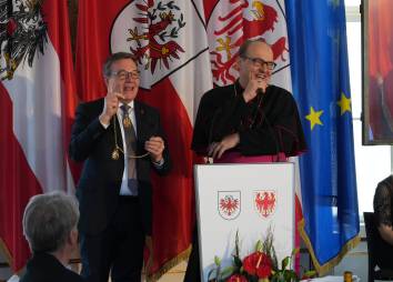2022 02 20 Ehrenzeichen Land Tirol Cincelli 28