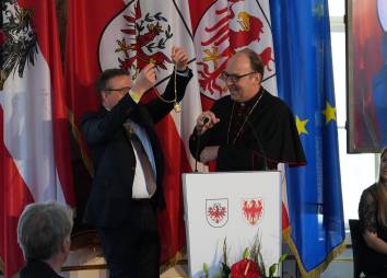 2022 02 20 Ehrenzeichen Land Tirol Cincelli 29