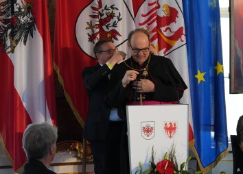 2022 02 20 Ehrenzeichen Land Tirol Cincelli 30