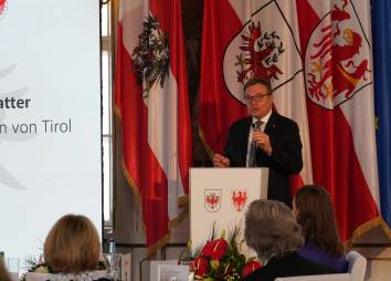 2022 02 20 Ehrenzeichen Land Tirol Cincelli 8