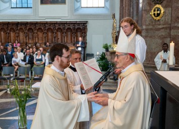 Priesterweihe Jesuitenkirche Innsbruck 2025 09 06 C Sigl 1038